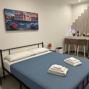 Valona Appartamento Bari